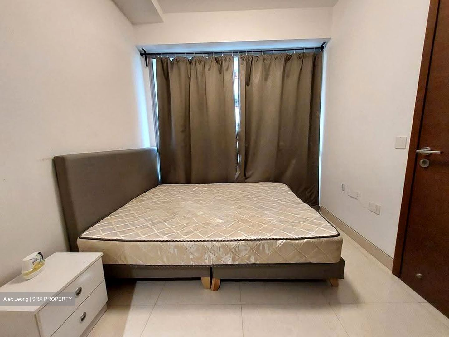 Centra Residence (D14), Apartment #608595261